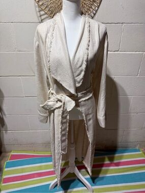 Zara Cream Textured Tie-Waist Robe with Shawl Collar